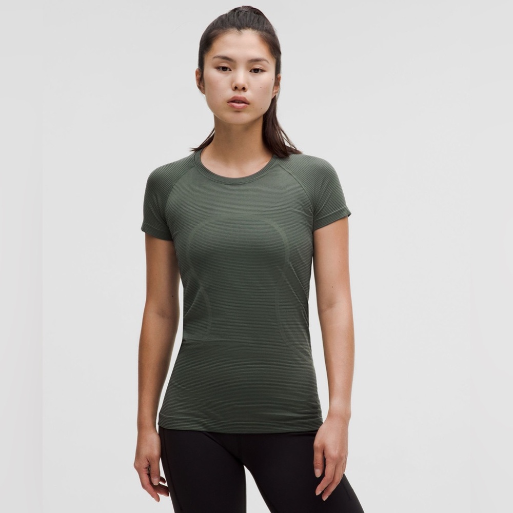 Lululemon Swiftly Tech Short-Sleeve Shirt Hip Length Grey Eucalyptus